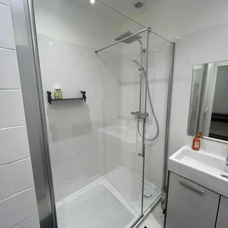 アパート Luxury Flat Etoile Champs Elysee 16th Arrondissement パリ
